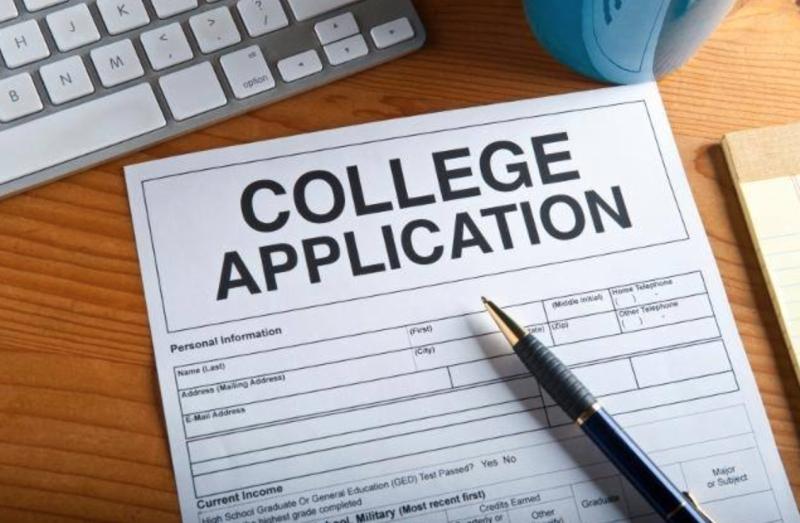 Five things to know before applying to college