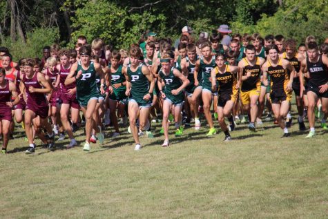 The race commences and the boys are off. Senior Chase Lauman leads the pack.